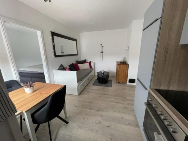 Ferienwohnung Am Marktplatz - Zentrale Lage Vor Den Toren Flensburgs, Mit Vollstaendiger Ausstattung Und Balkon Harrislee Exterior foto